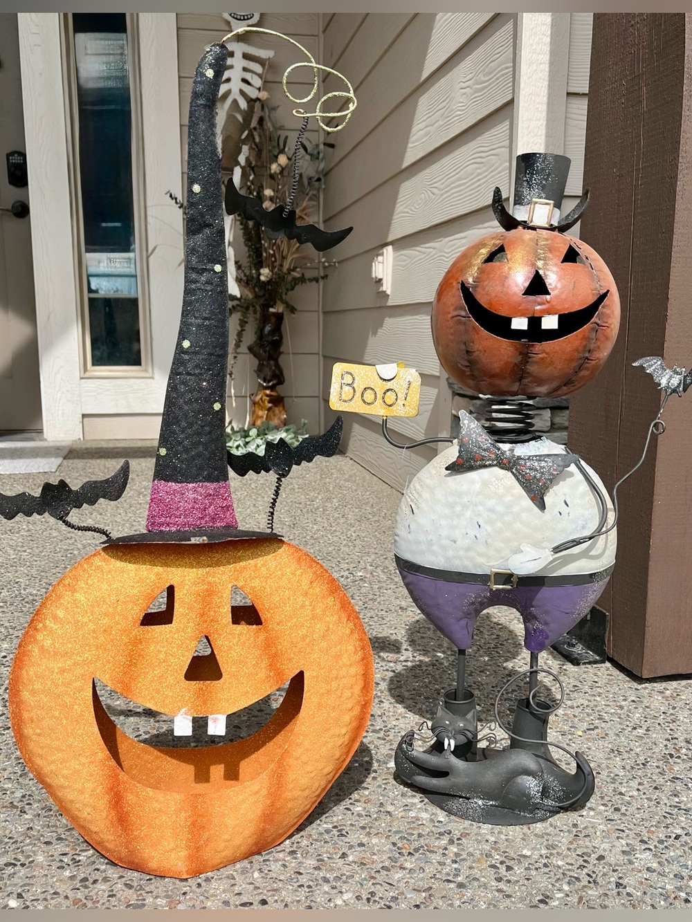 Whimsical Halloween Pumpkin Friends Set of 2 Metal Glitter Moveable Porch Decor